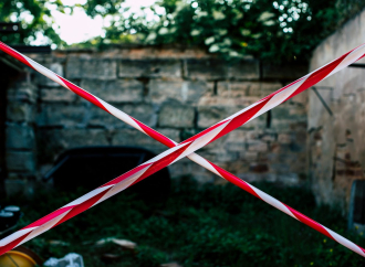 DeepSeek Yeni Hesap Kayıtlarını Neden Kısıtlıyor?